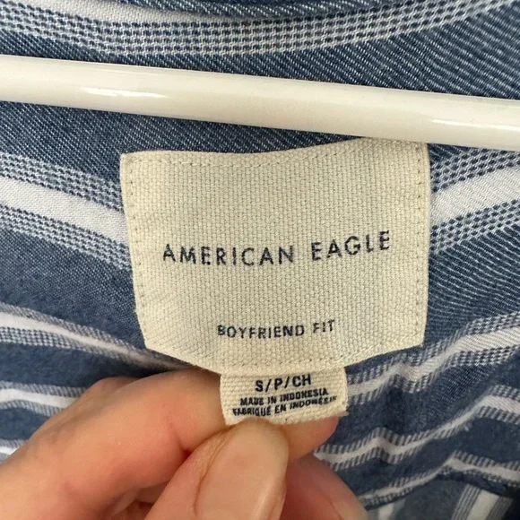 American Eagle Blue and White Striped Boyfriend Button Up Shirt - Picture 3 of 4